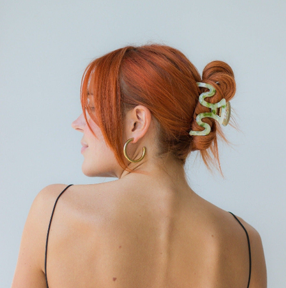 Jenny Be Free Wavy Hair Claw - Brown Tortoise