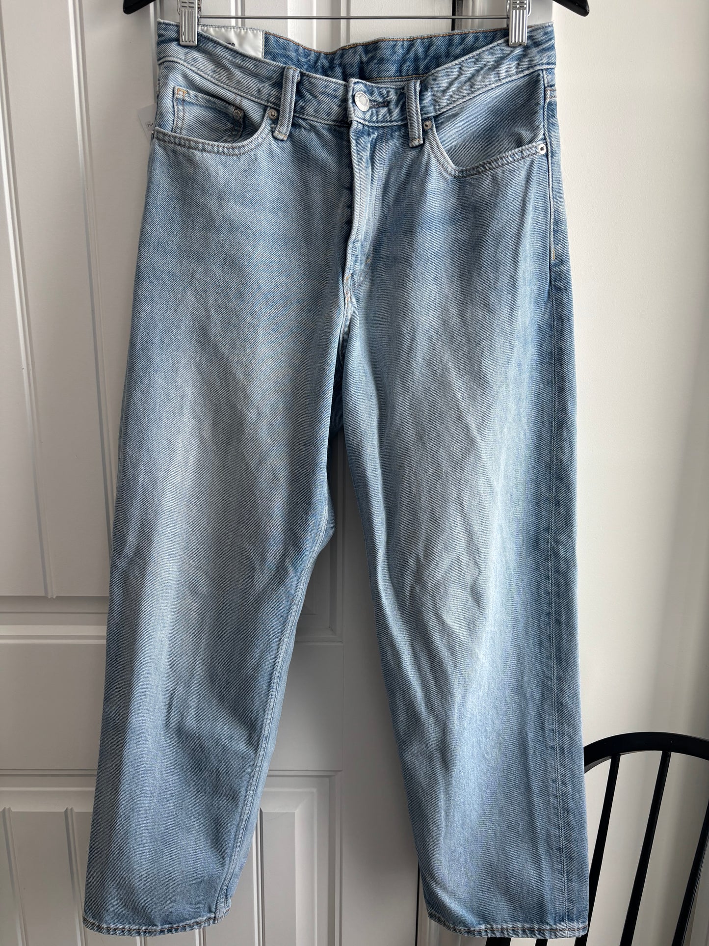 H&M Loose Fit Straight Leg Denim | Sz 8 (N97S20)