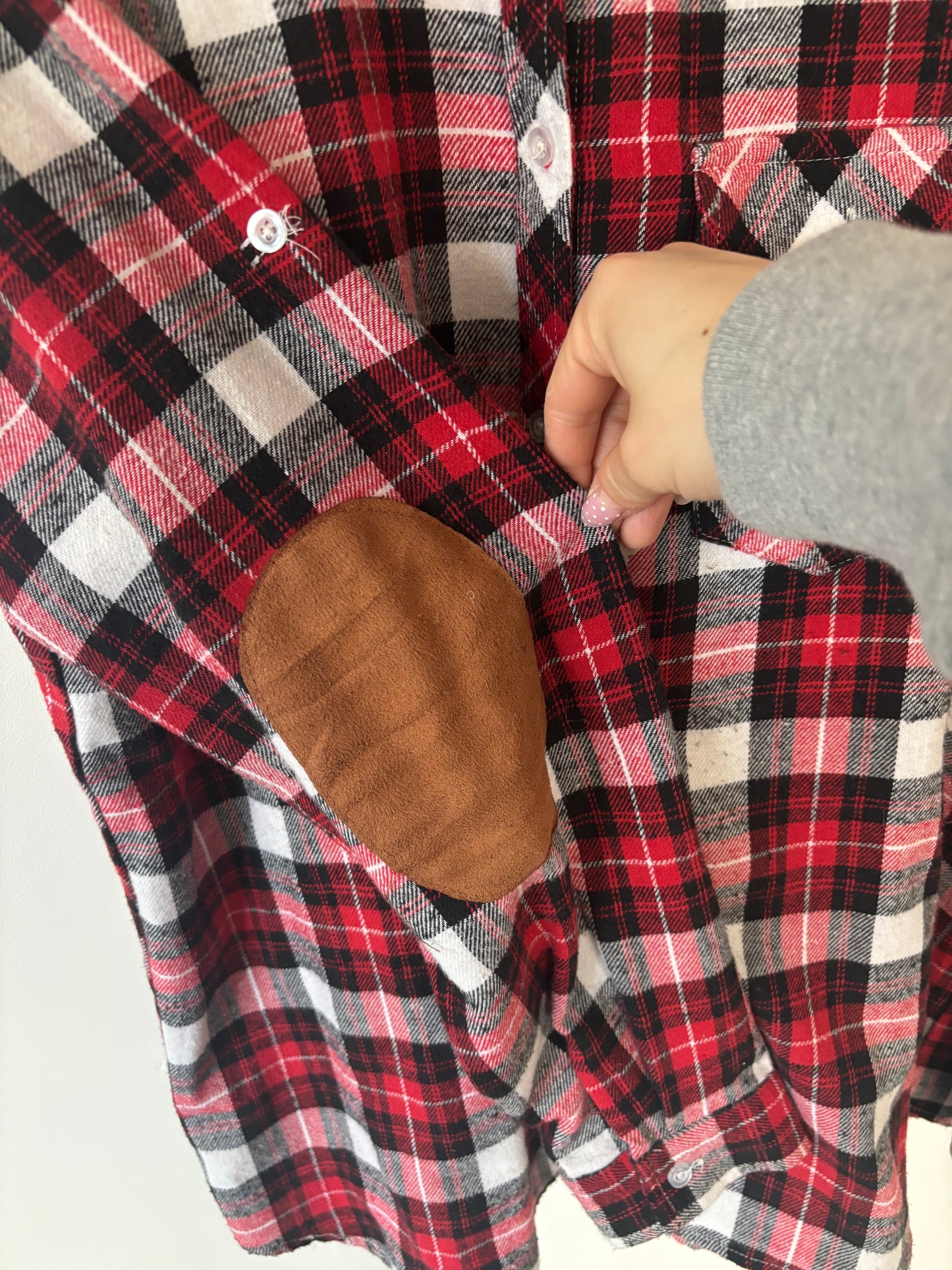 Plaid Button Down with Suede Elbow Patches | Large (A84C16)