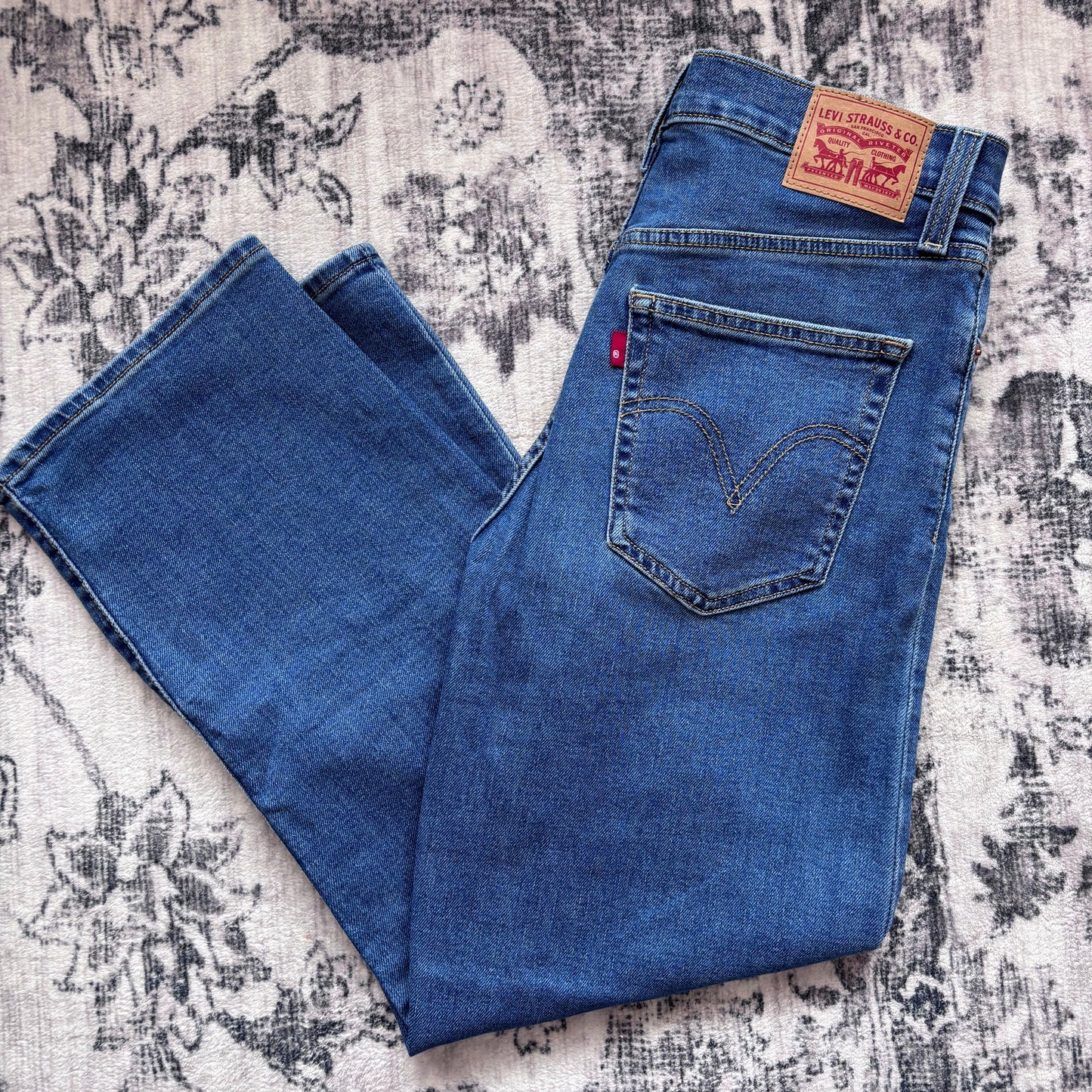 Levi's Ribcage Straight Ankle Length Jeans | Sz 29