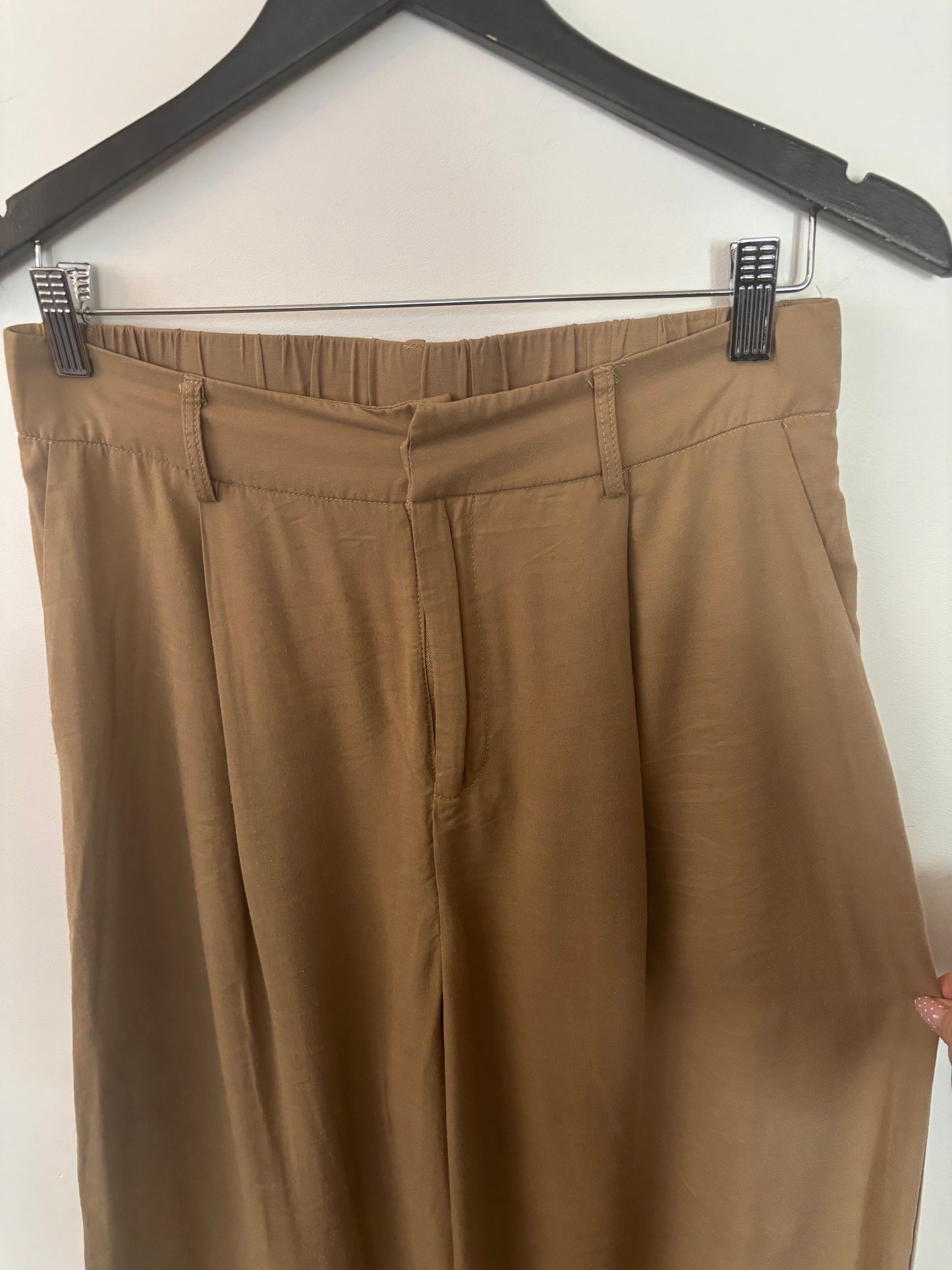 Commense Camel Lightweight Wide Pants | Fits like Small or Medium (N44S20)