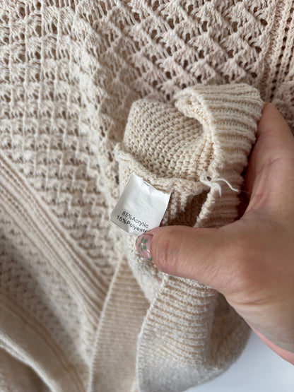 ePretty Beige Knit V-neck Sweater | Sz Large