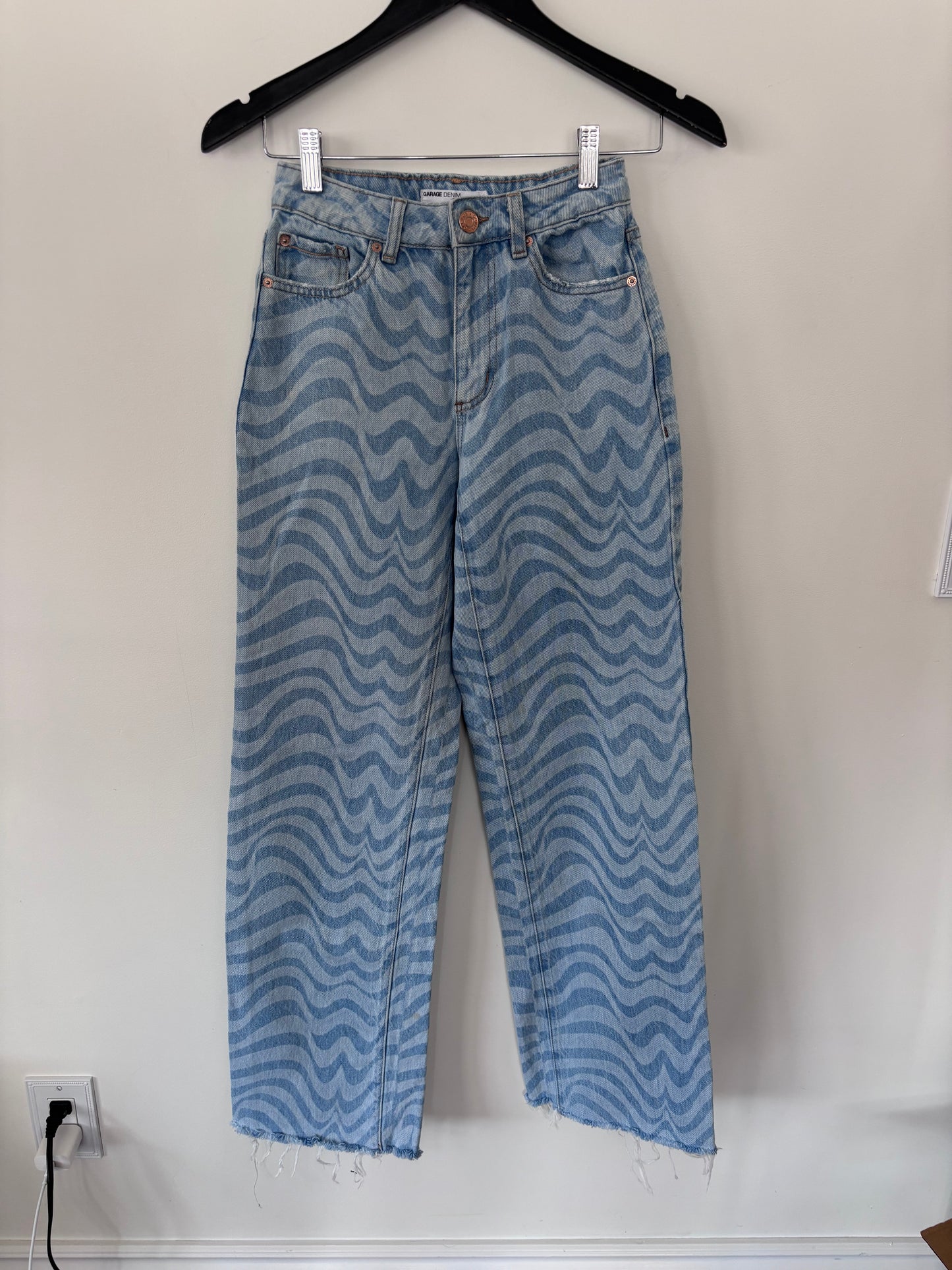 * CS Garage High Rise Wide Denim | Sz 23 (M96W8)