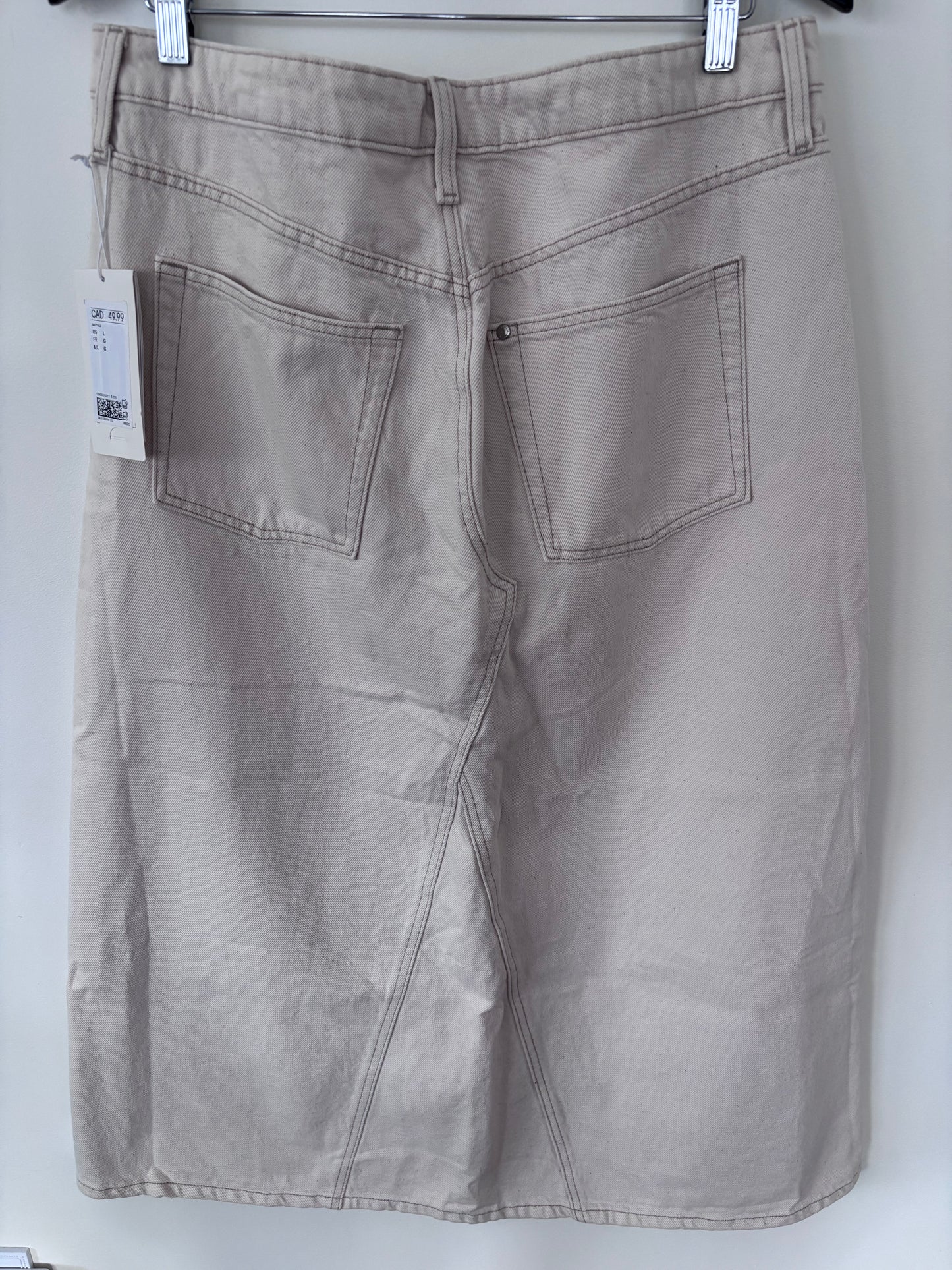 H&M Midi Ecru Denim Skirt NWT | Sz Large (may fit an XL) (F84N19)