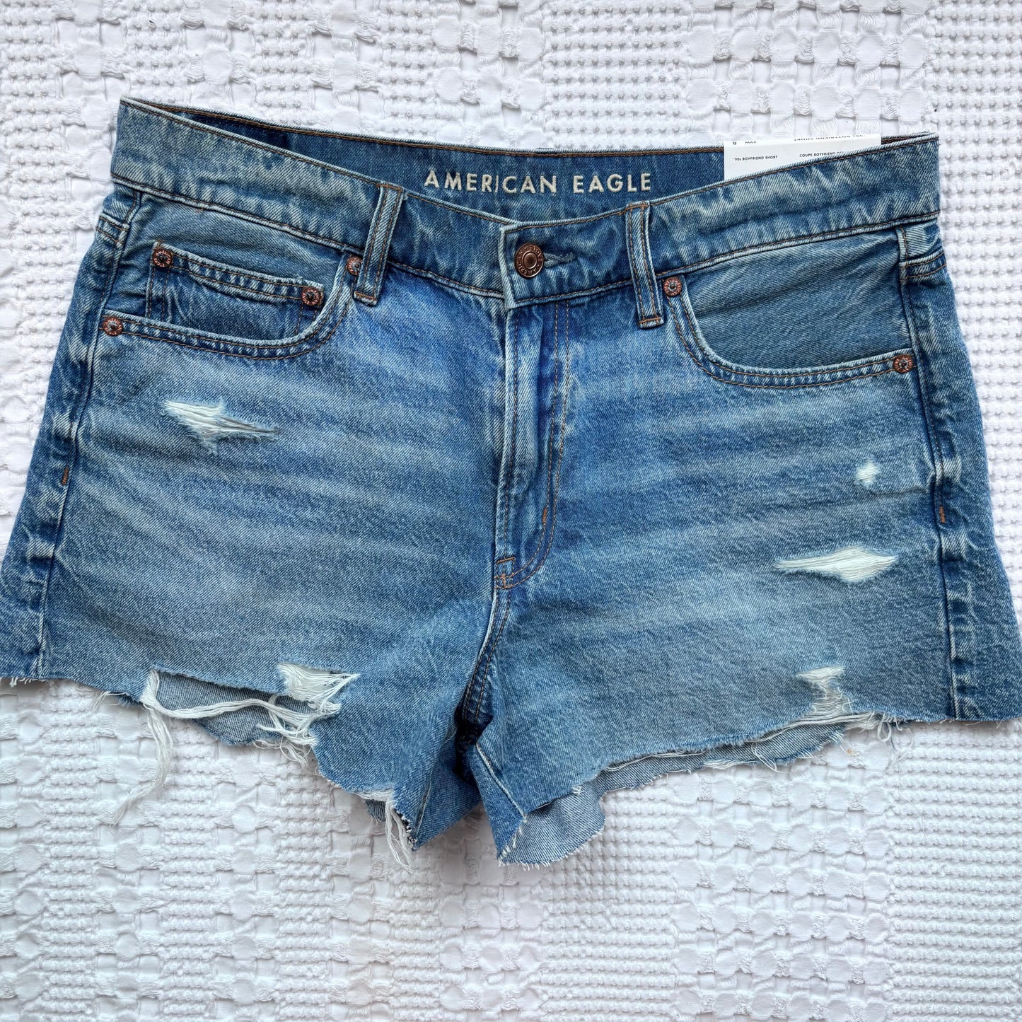 AE 90s Boyfriend Shorts NWT | Sz 29 (small fit)