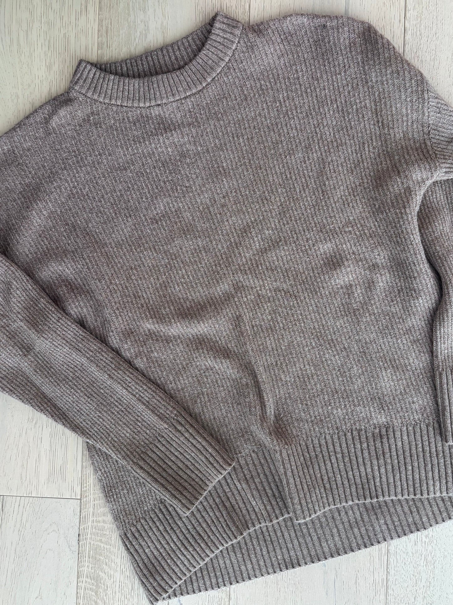 Old Navy Taupe Knit Sweater | Sz Small (Oversized)