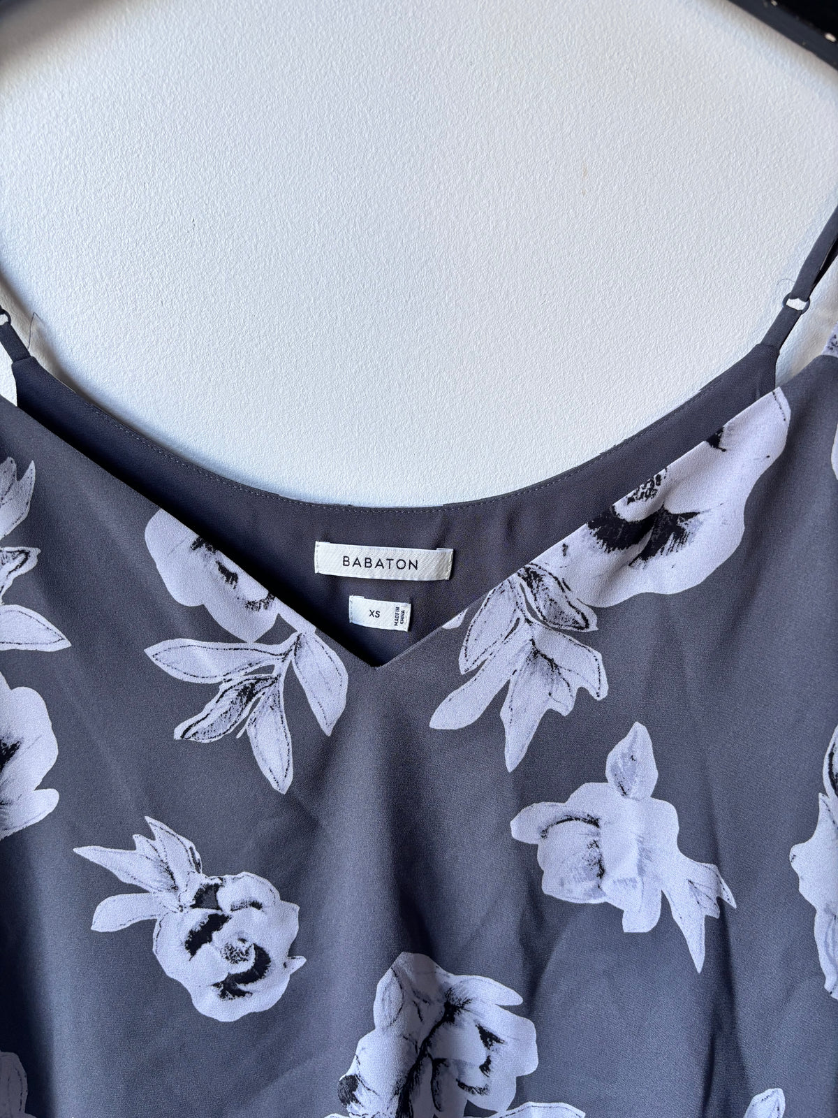 Babaton Everly Grey Floral Camisole | Sz XS
