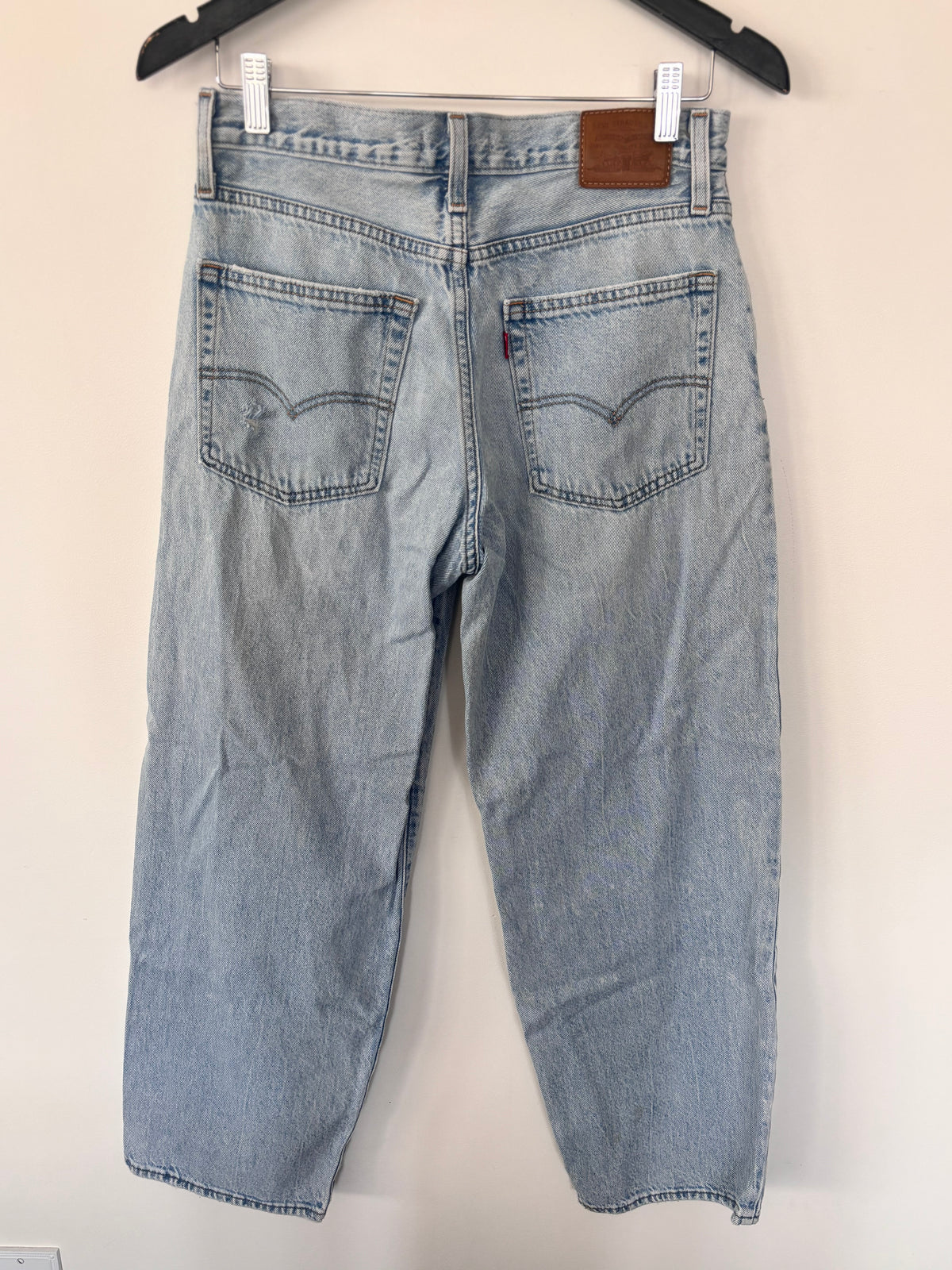 Levi's Light-wash Baggy Dad Jeans | Sz 27