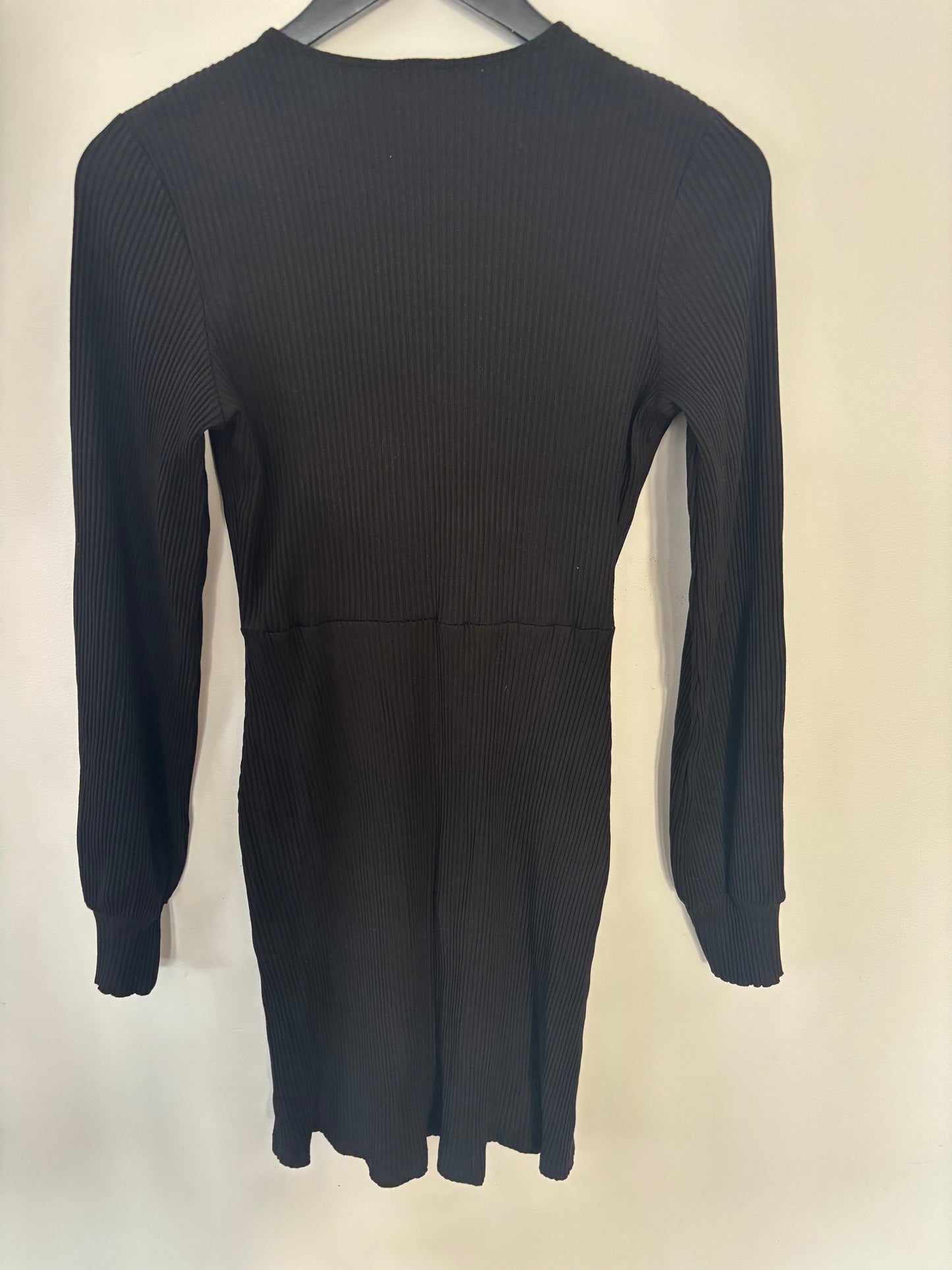 Wilfred / Aritzia Jeanne Ribbed Deep V Dress | Medium (N233M8)