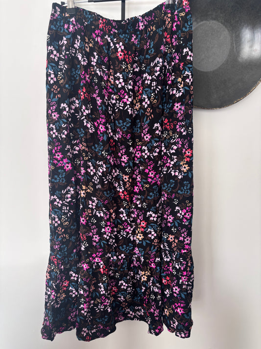 Saltwater Luxe NWT Floral Skirt | Sz Large (CS68W10)