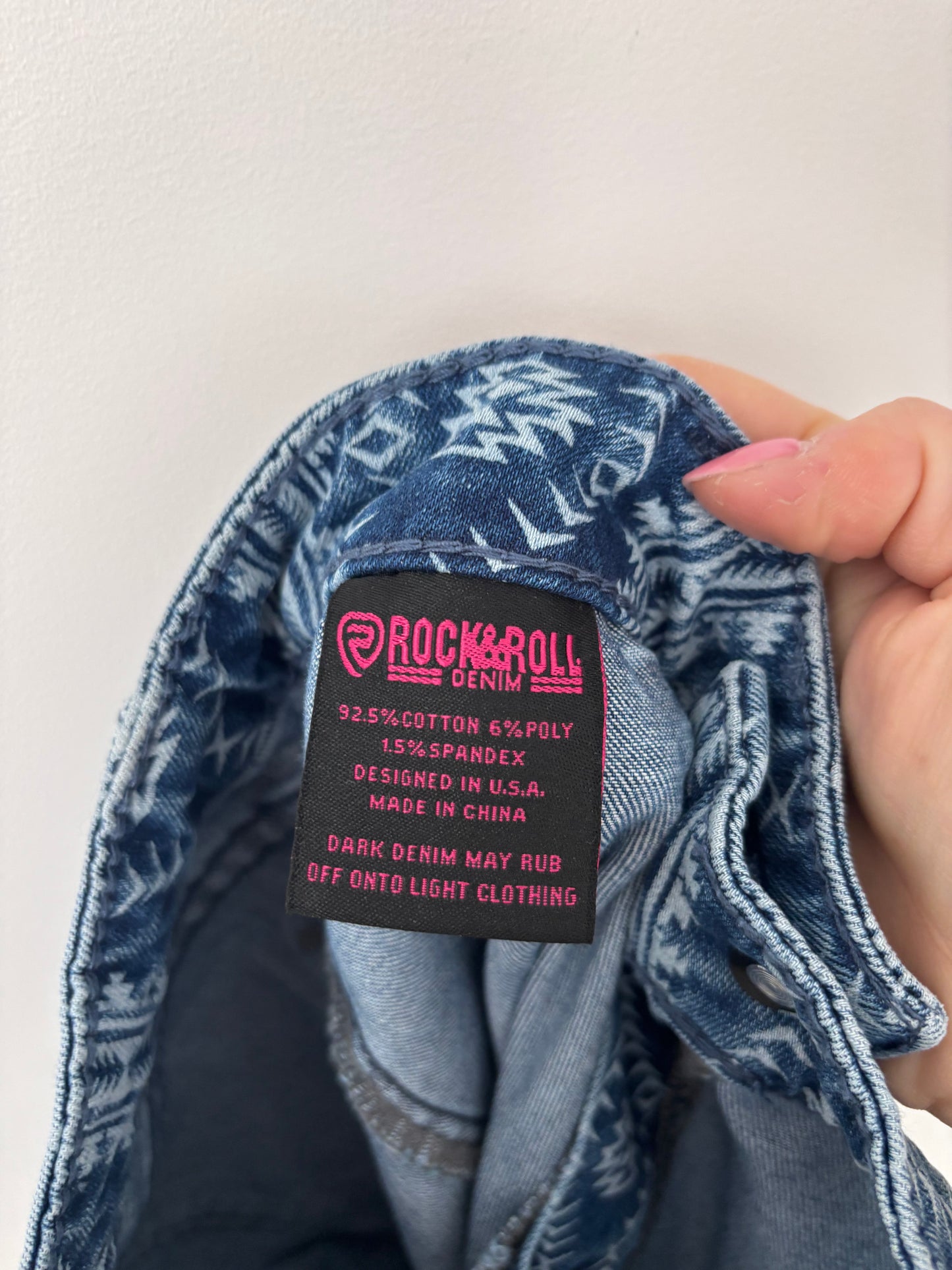 Rock & Roll Denim Indigo Aztec Flare Jean | Sz 25 (34" long)(M66A4)