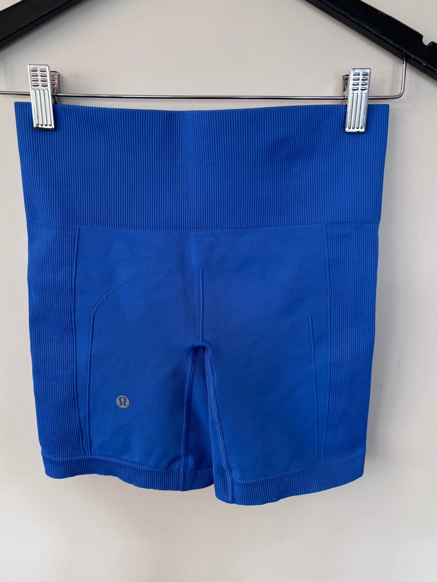 Lululemon Sculpt Shorts in Pipe Dream Blue | Sz 6