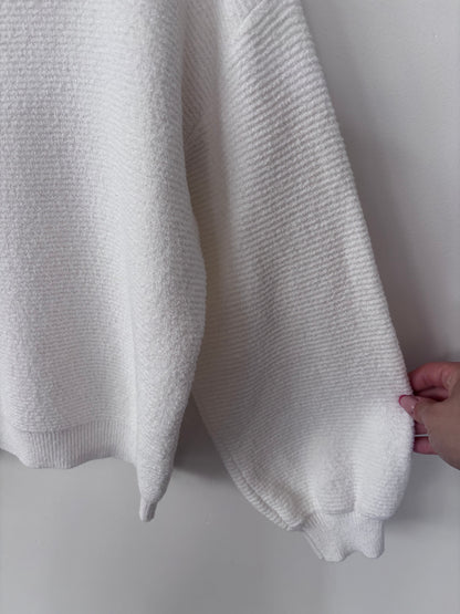 Black Tape Ribbed White Sweater | Sz Small (oversized)