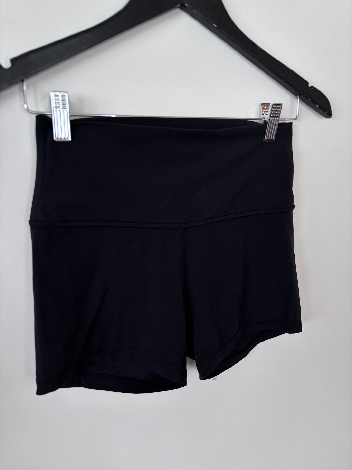 Lululemon Black Align Shorts 4" | Sz 8