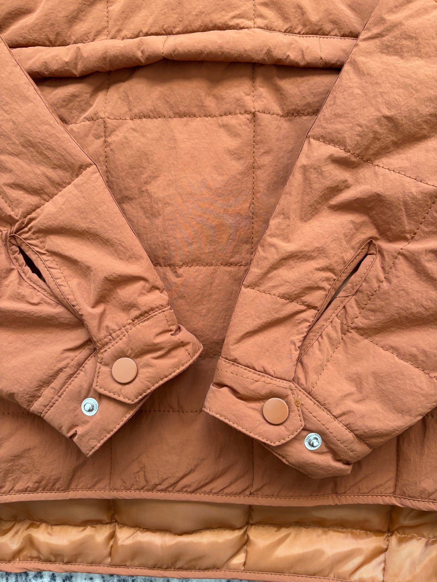 Orange Pullover Puffer Jacket | Small Oversized (May fit like large) (D007R5)