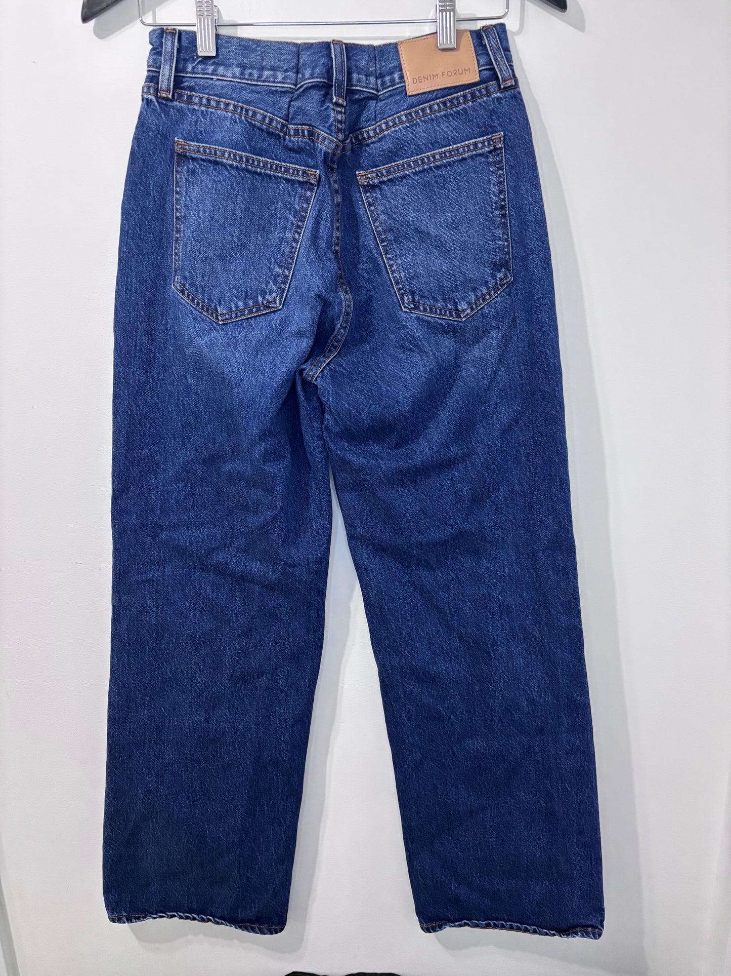 Denim Forum Farrah HR Wide Leg Light Wash | Sz 27 (waist taken in)(M162K6)