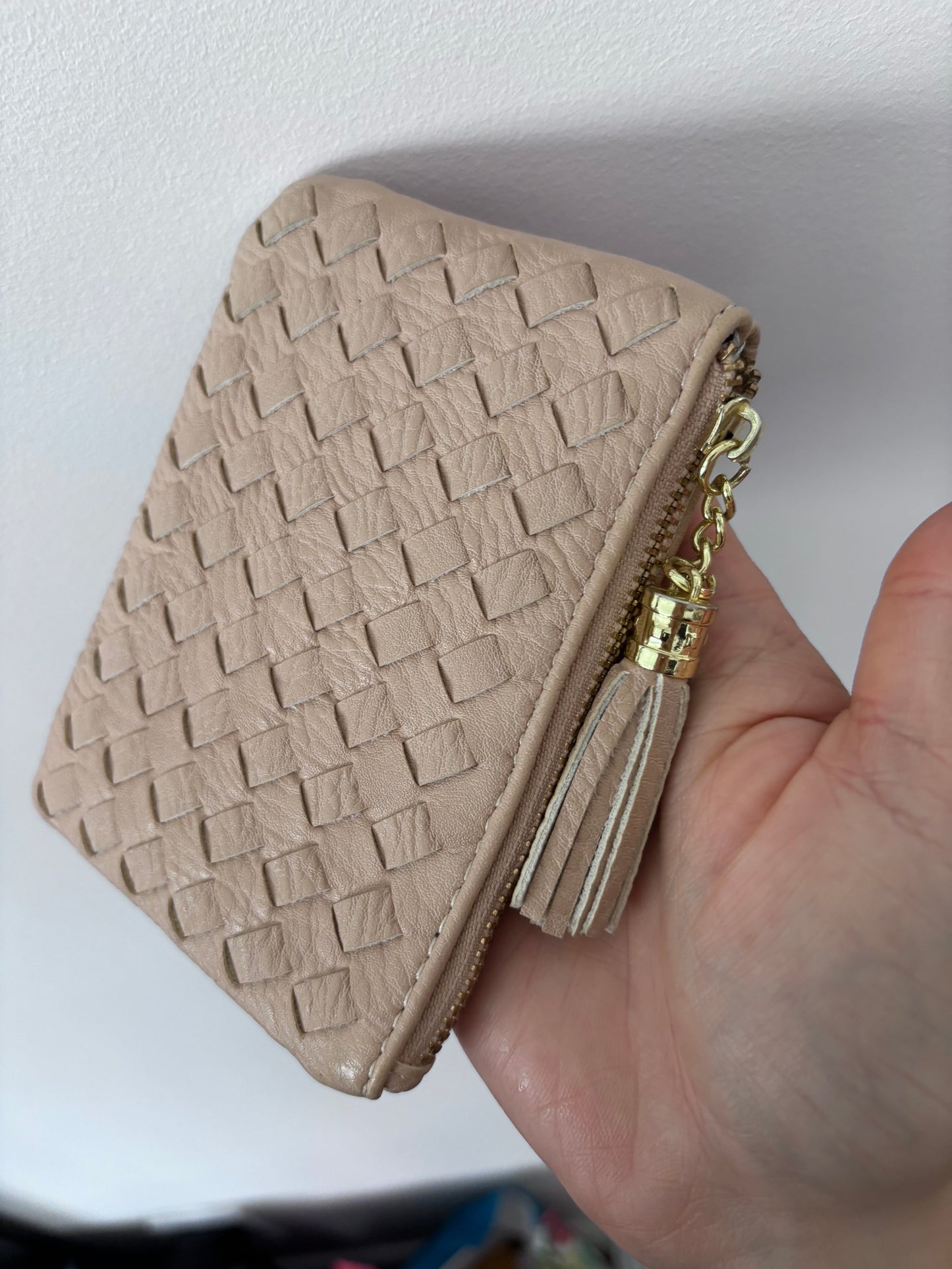 Woven Beige Zipper Change Purse