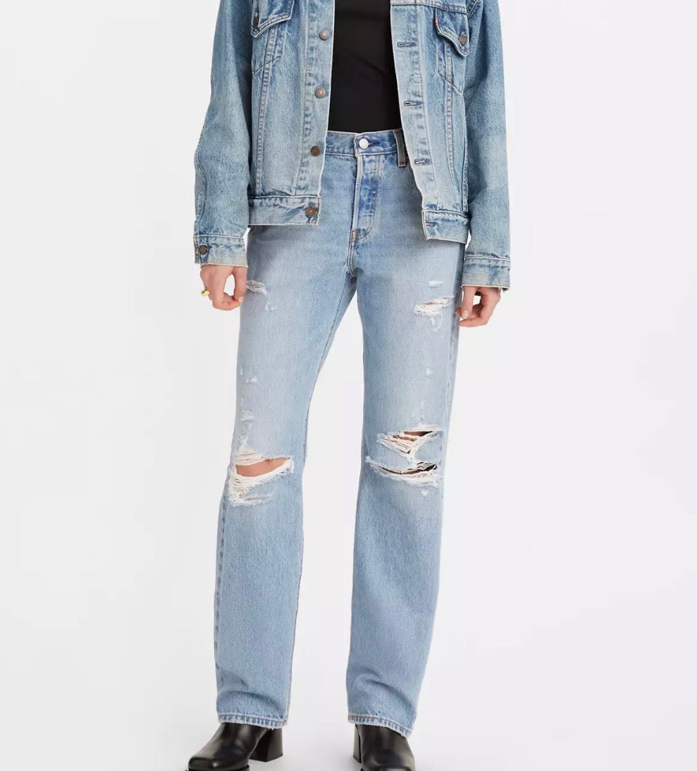 Levi's 501 90s Light Wash Distressed Denim | Sz 27
