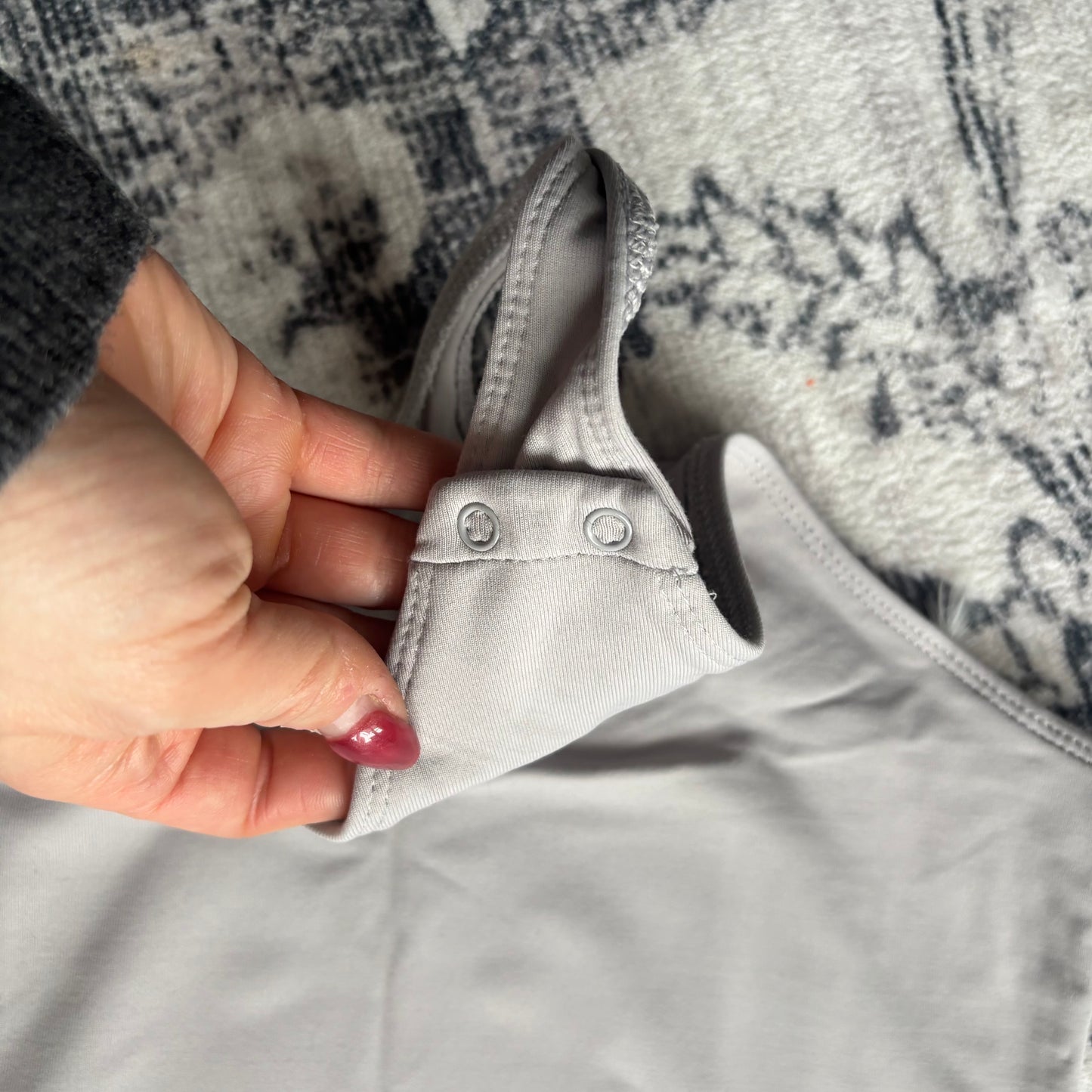 Babaton Grey 90s Contour Bodysuit | Sz Medium (J72B23)