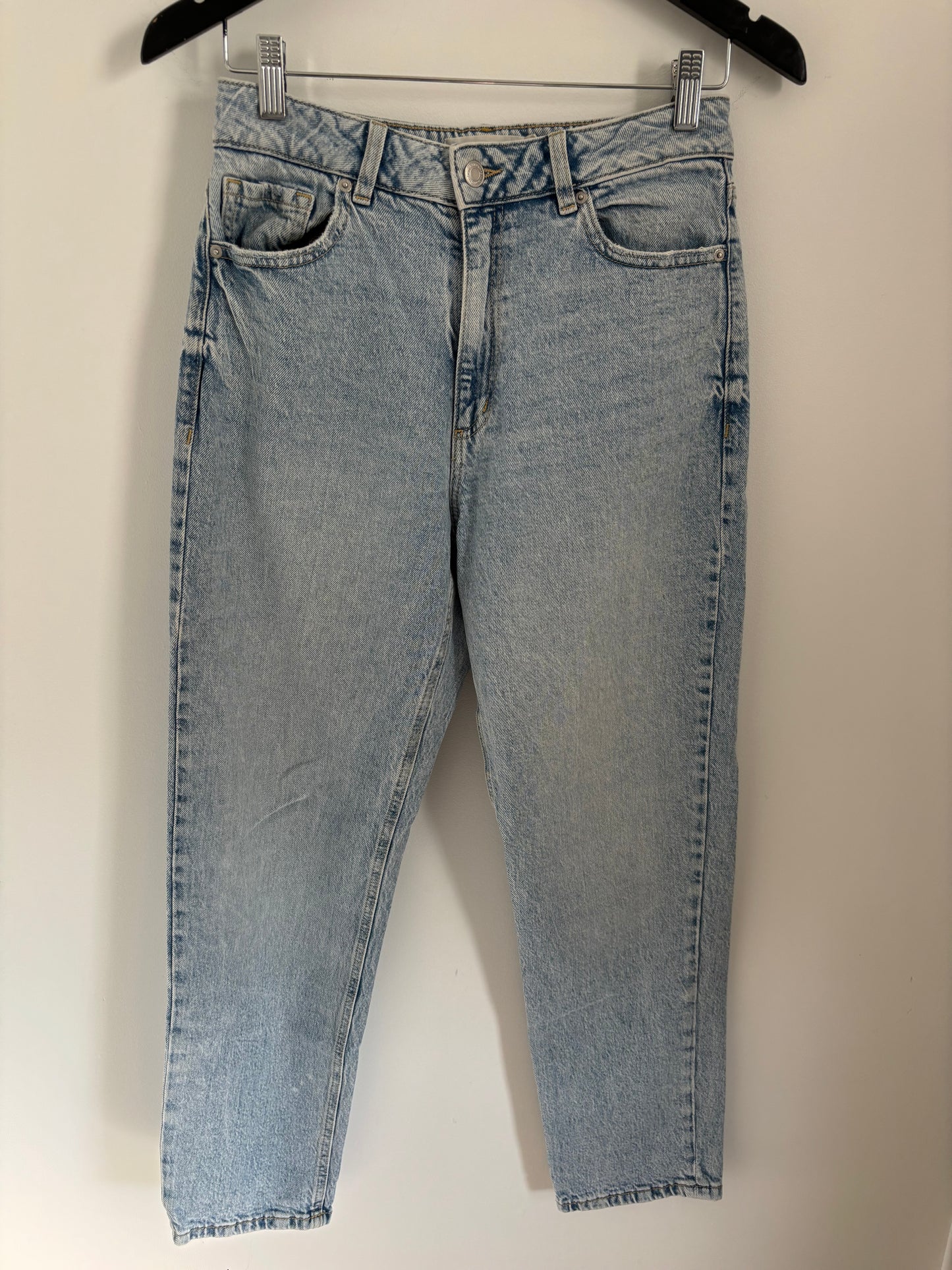 Dynamite Claudia Mom Jeans in Light Wash | 27