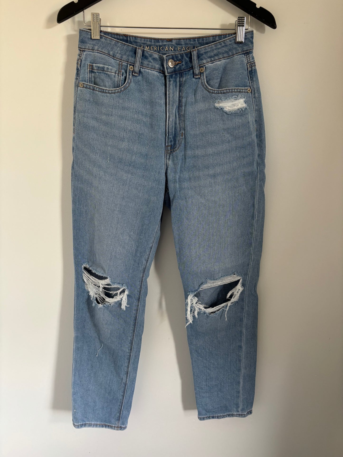 AE Comfort Stretch Distressed | Sz 6 Short (OC02D2)