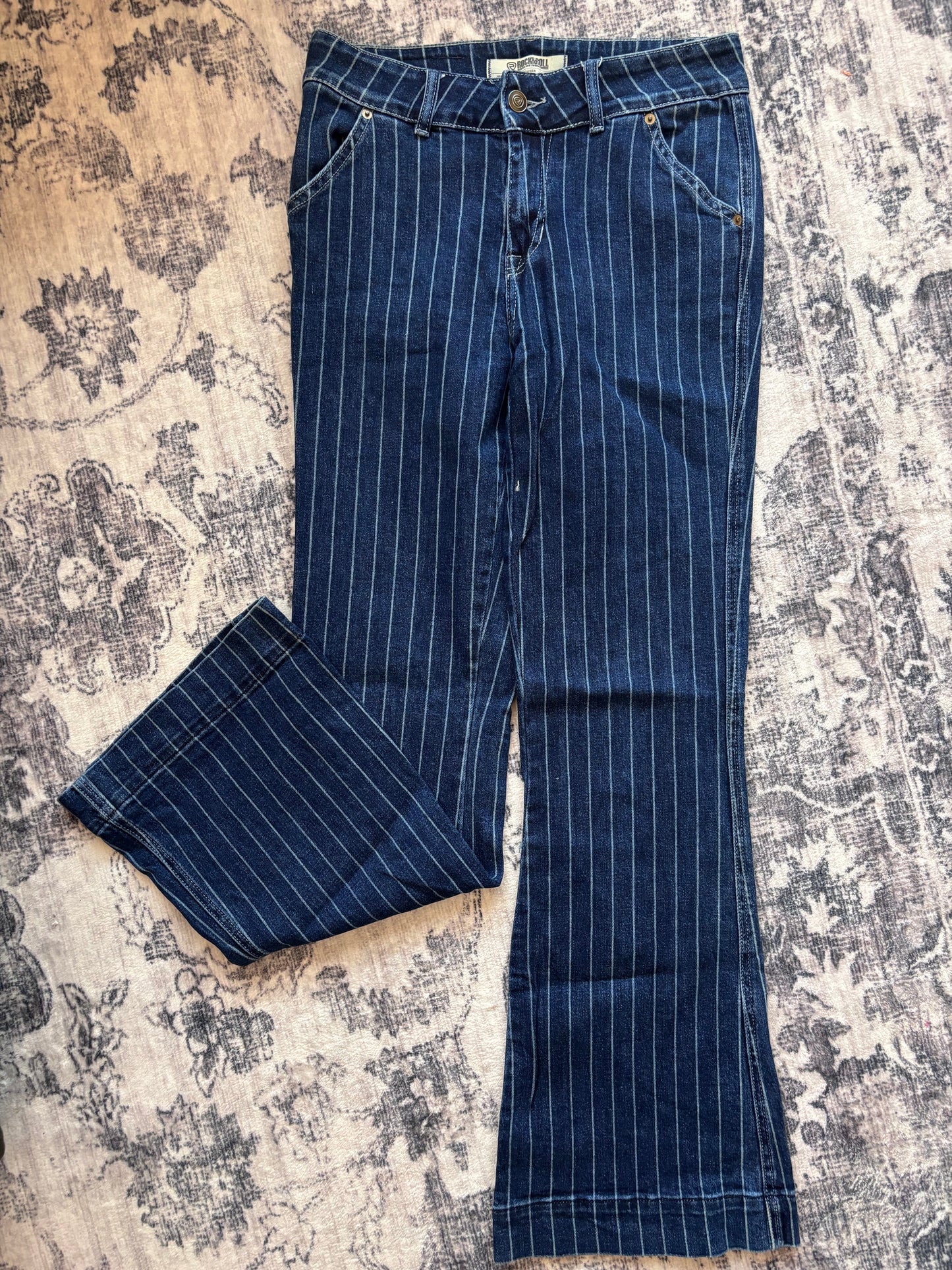 Rock Roll Cowgirl Striped Bootcut/ Flare Jeans  | Sz 28 (34" long)(F21O9)