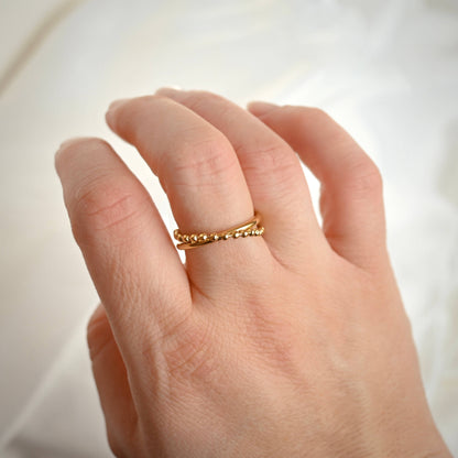 BEJ Beaded X Criss Cross Ring (sz 7)