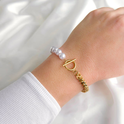 BEJ Mixed Franco and Pearl Toggle Bracelet