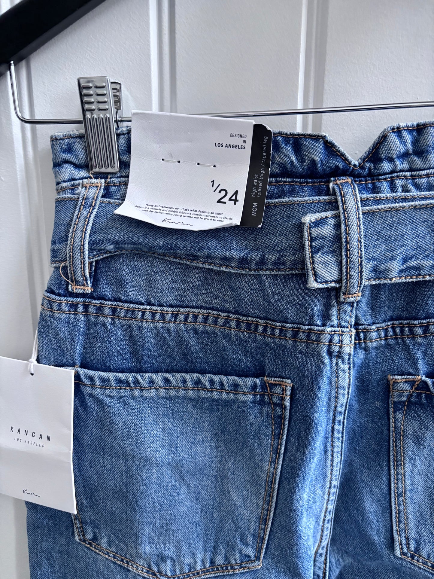 Kancan NWT Blossom Ultra High Rise Belted Mom Jeans  | Sz 24