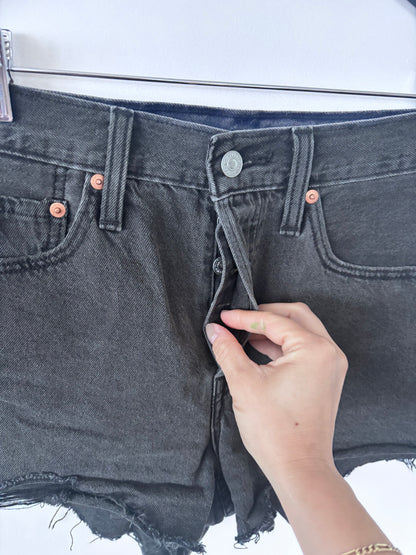 Levi's Blackwash 501 Shorts | Sz 27