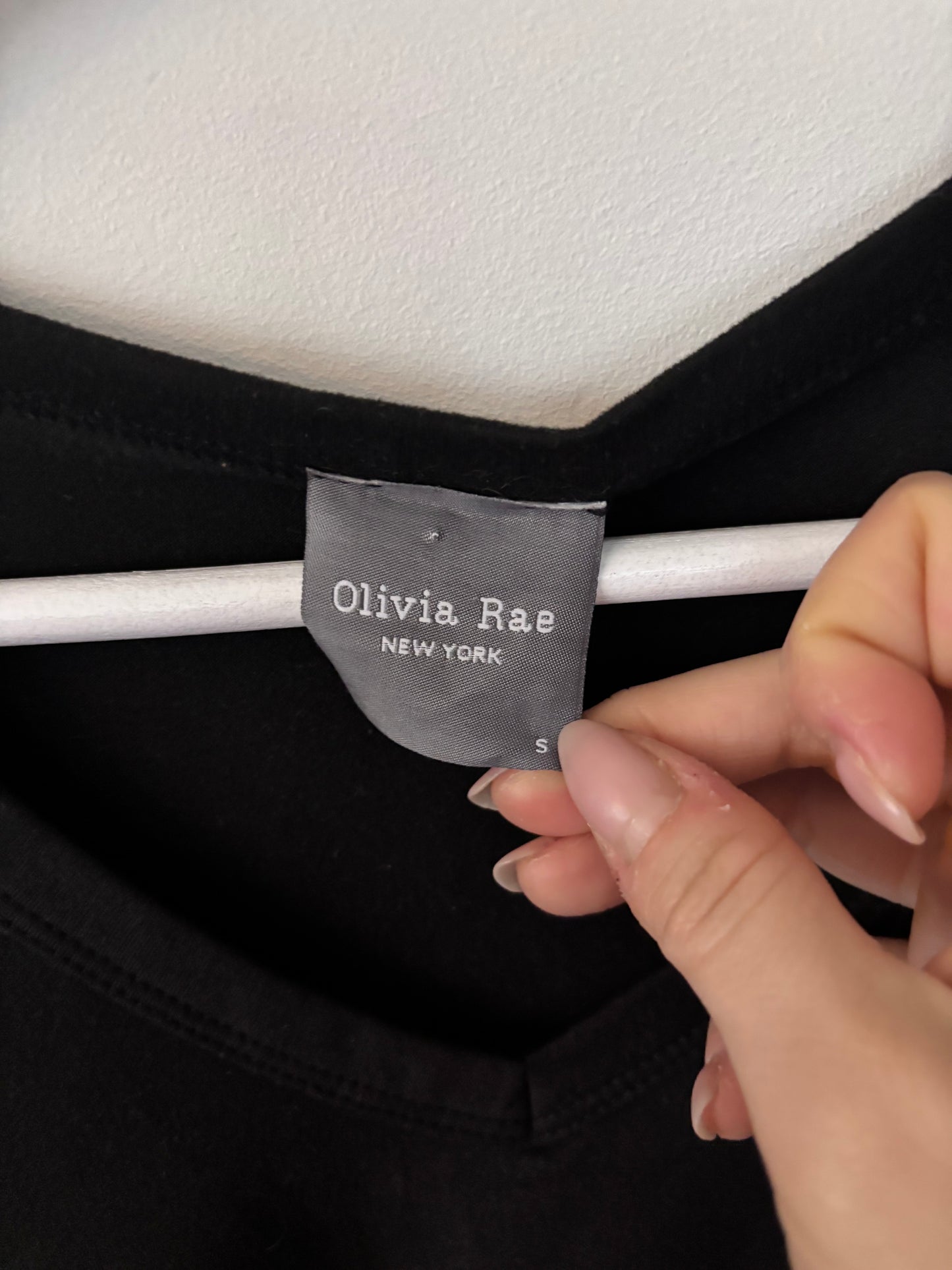 Olivia Rae Soft Black T Shirt | Sz Small