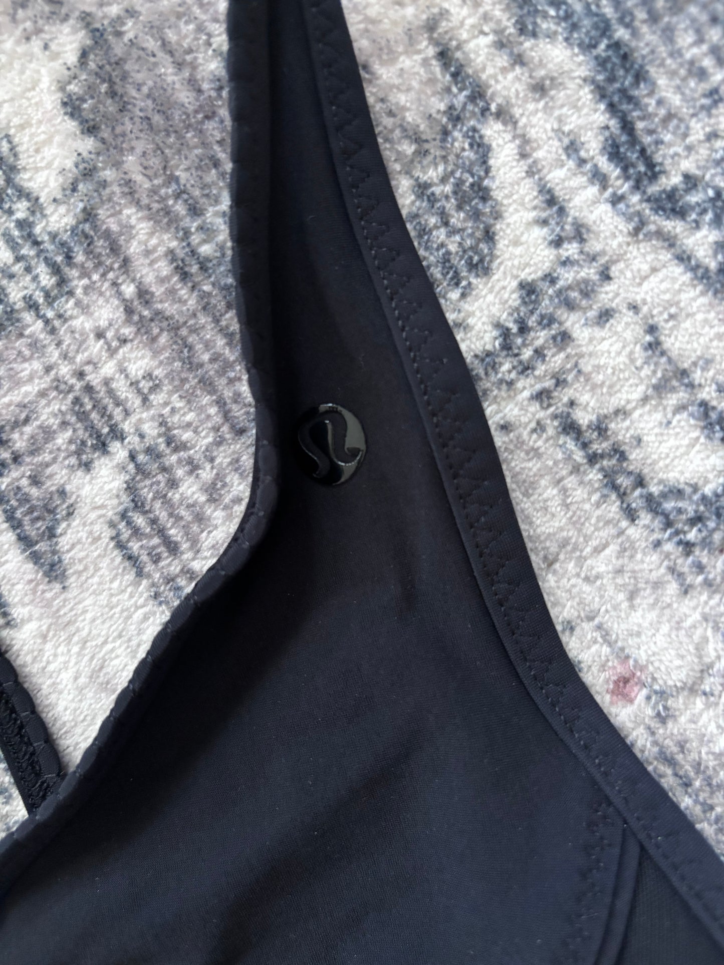 Lululemon Strappy Yoga Bra | Sz Small