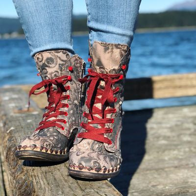 Rover's Zip Ribbon Lace up Boots | Size 7.5