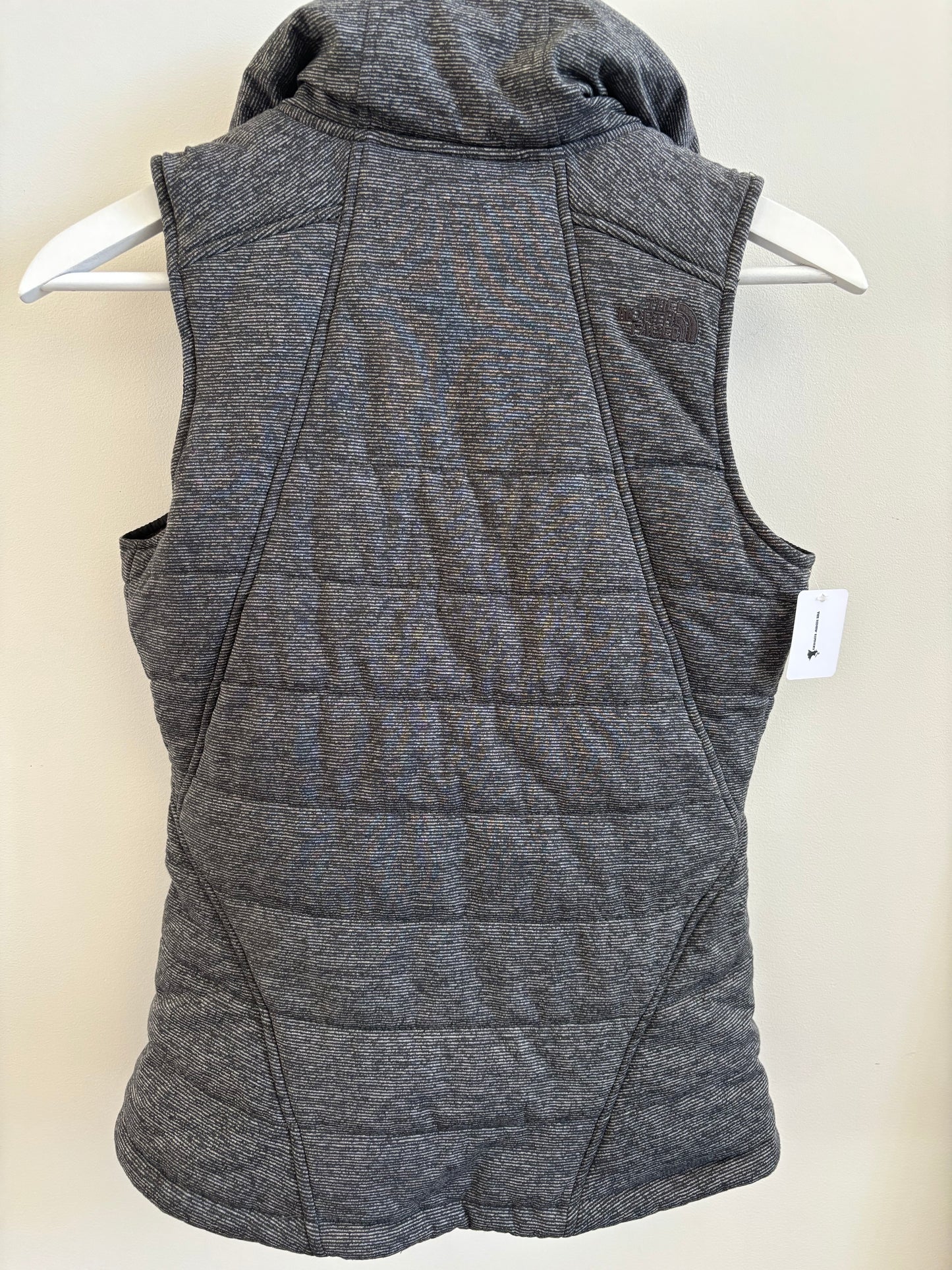 The North Face Charcoal Pseudio Vest | XS (O60M10)