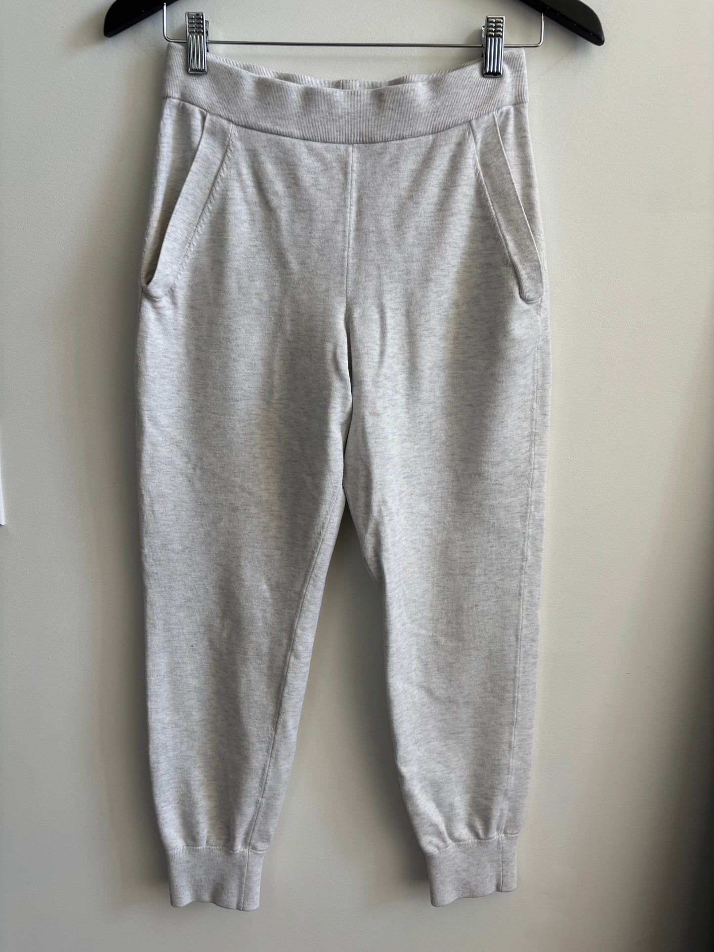 Babaton / Aritzia Knit Grey Joggers | Small