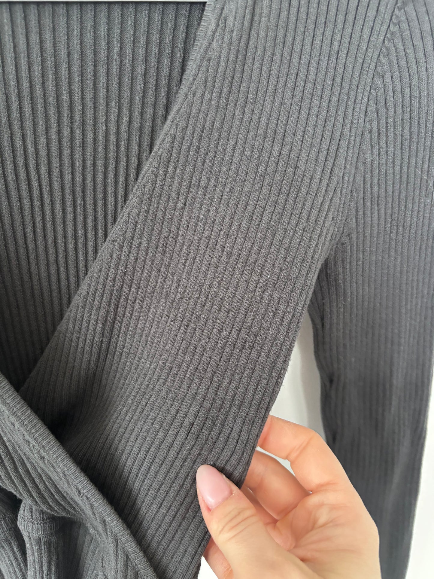 Wilfred Ribbed All Tied Up Longsleeve Sweater Dark Grey | Sz XS
