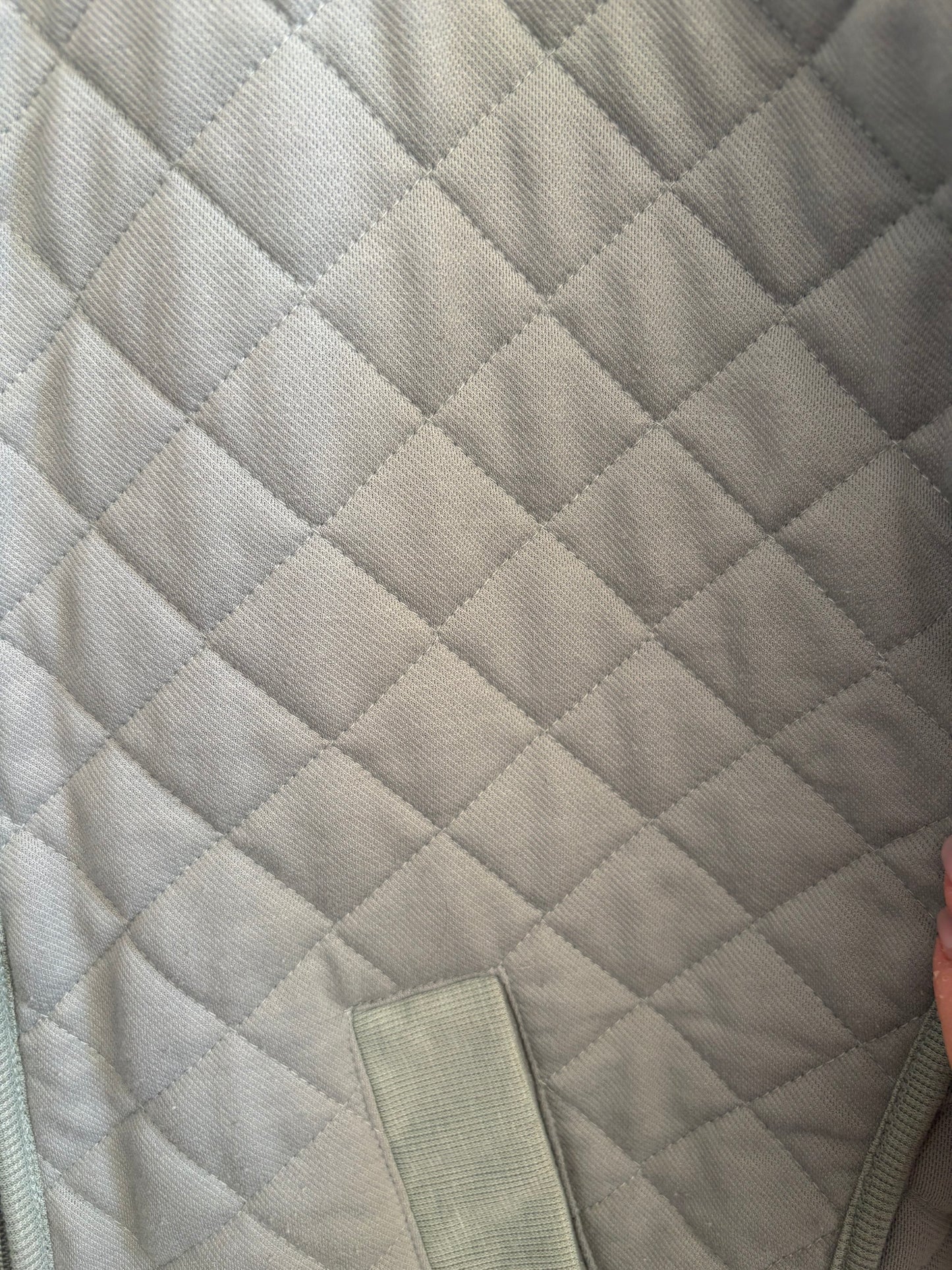 Outdoor Supply Company Quilted Jacket | Small (O57M10)