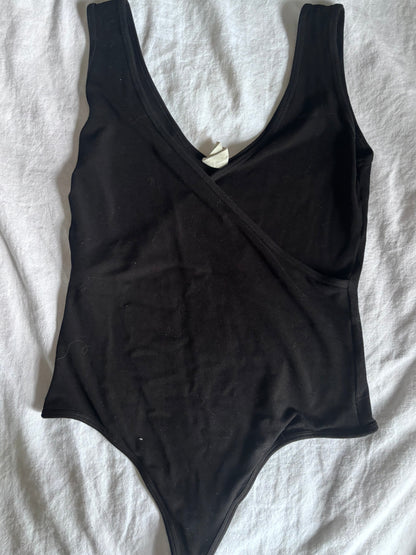 C'est Moi Wrap Front Black Bodysuit | Sz OS (Fits S-L)