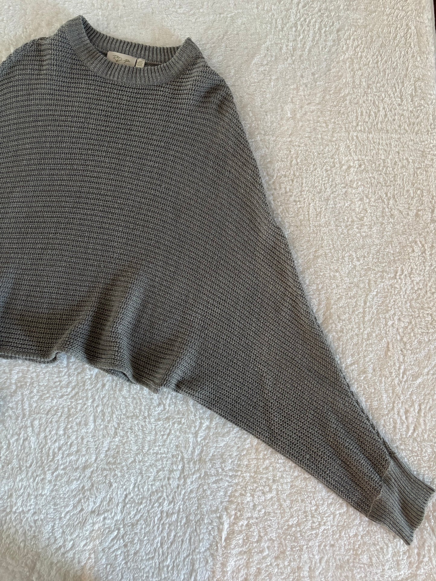 RD Style Grey Knit Crop Sweater | Small (fits larger) (O95P3)