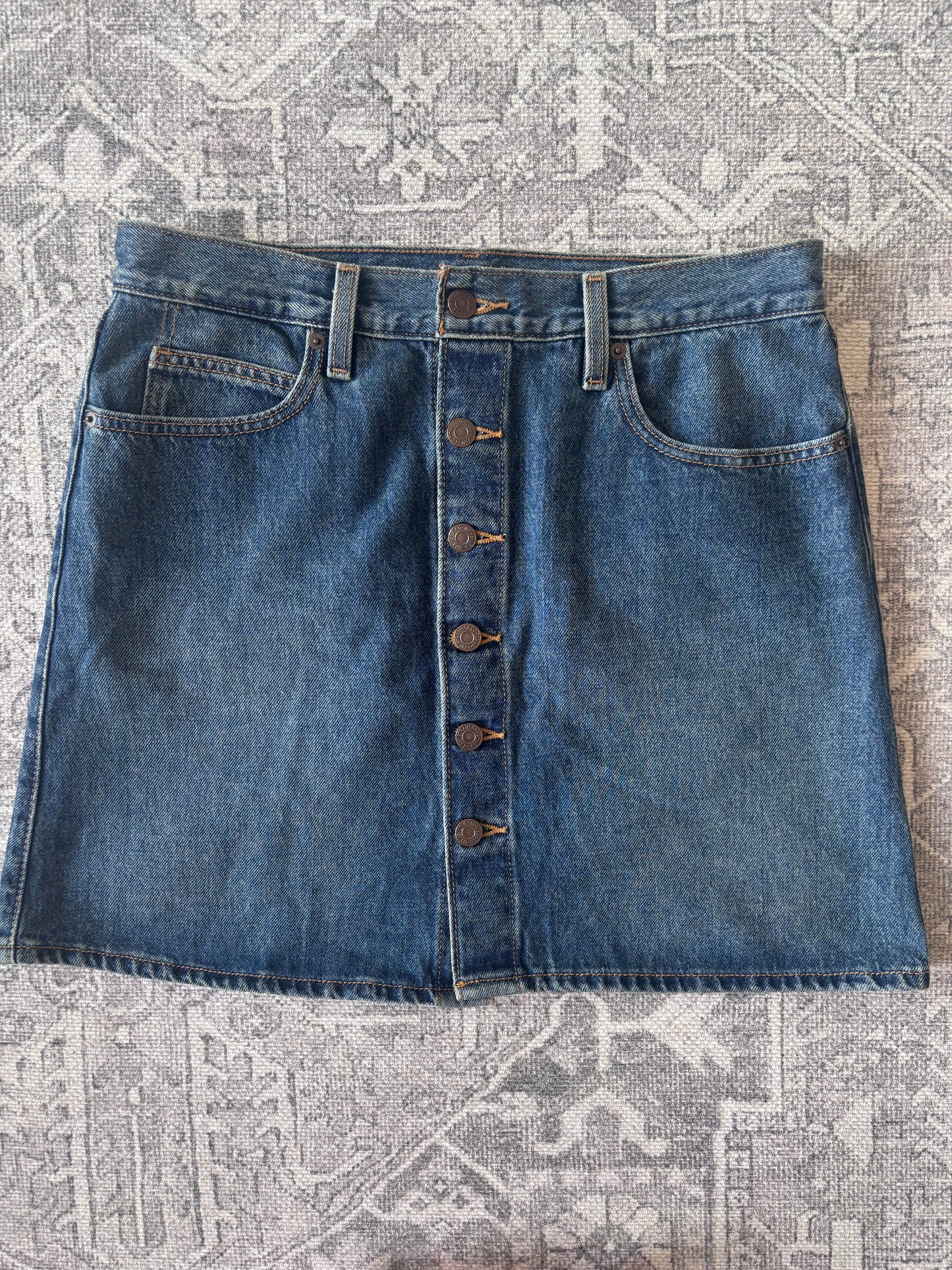 Levi's Retro Button Front Denim Skirt | Sz 28
