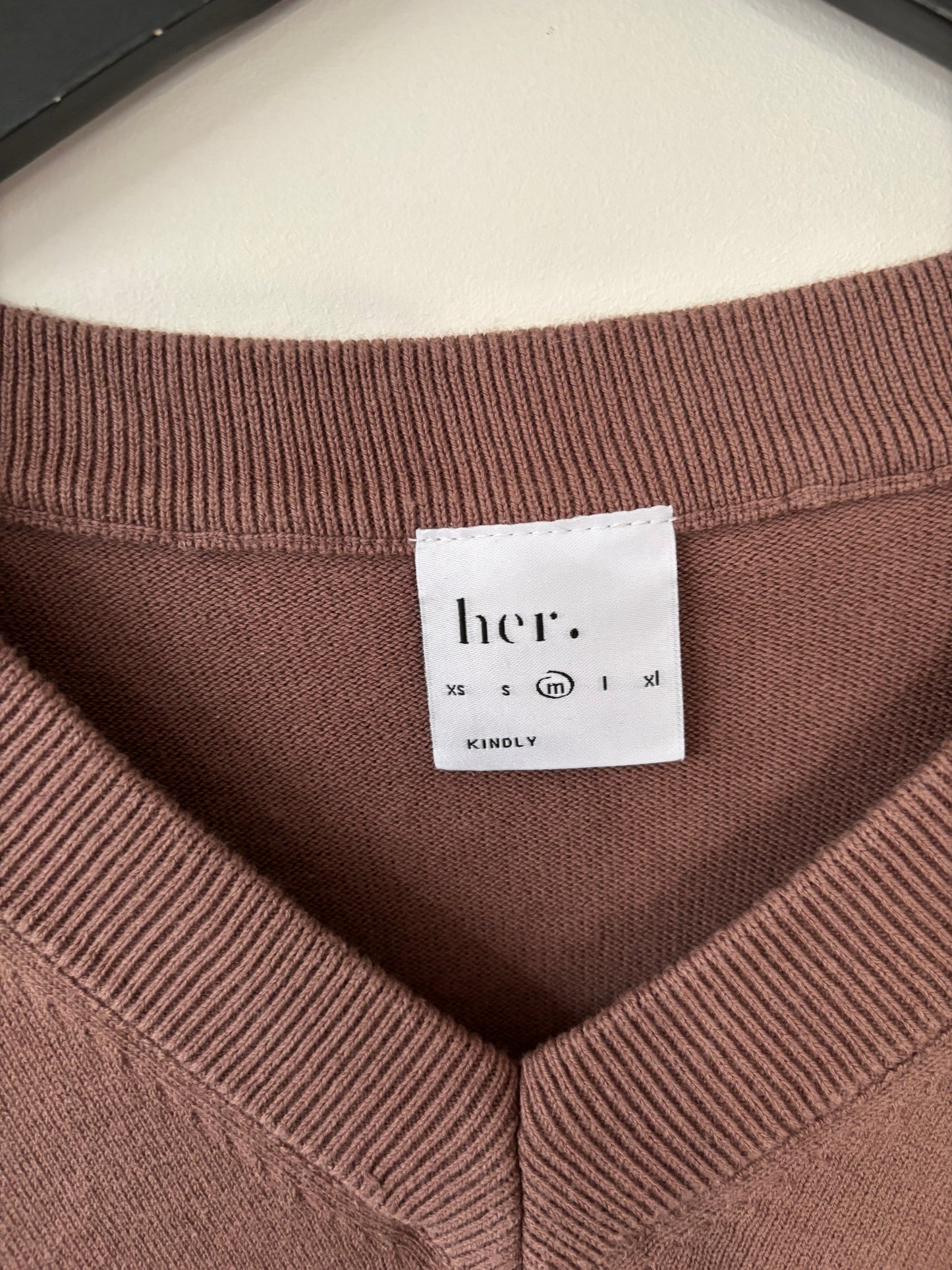 Her. V Neck Brown Cotton Sweater | Medium (D107C1)