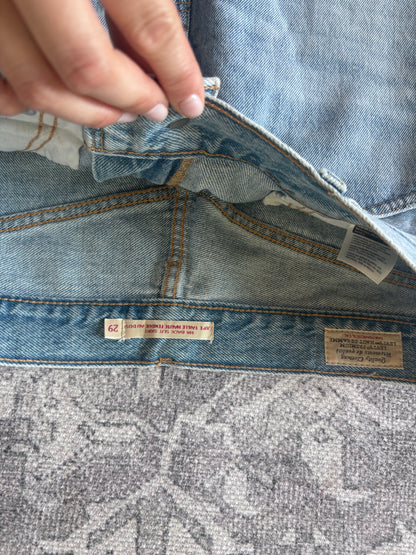Levi's High Rise Back Slit Skirt | Sz 29