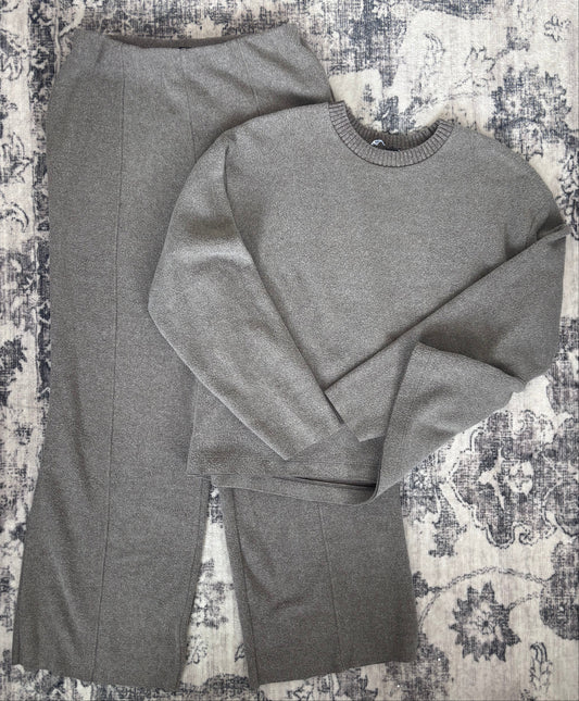 Zara Grey Fuzzy Lounge Set | Sz Medium