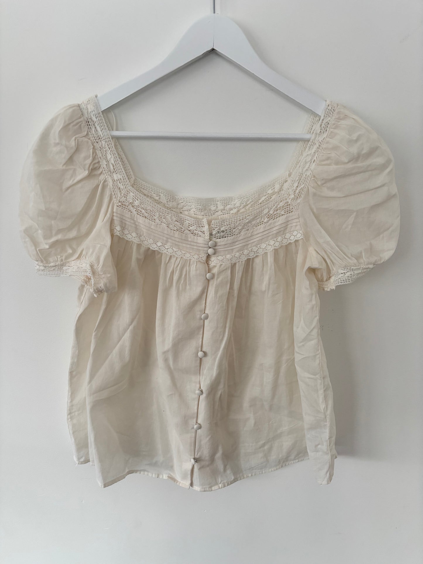 White LaceJoie Blouse | Sz Small (fits big) (J62BC5)