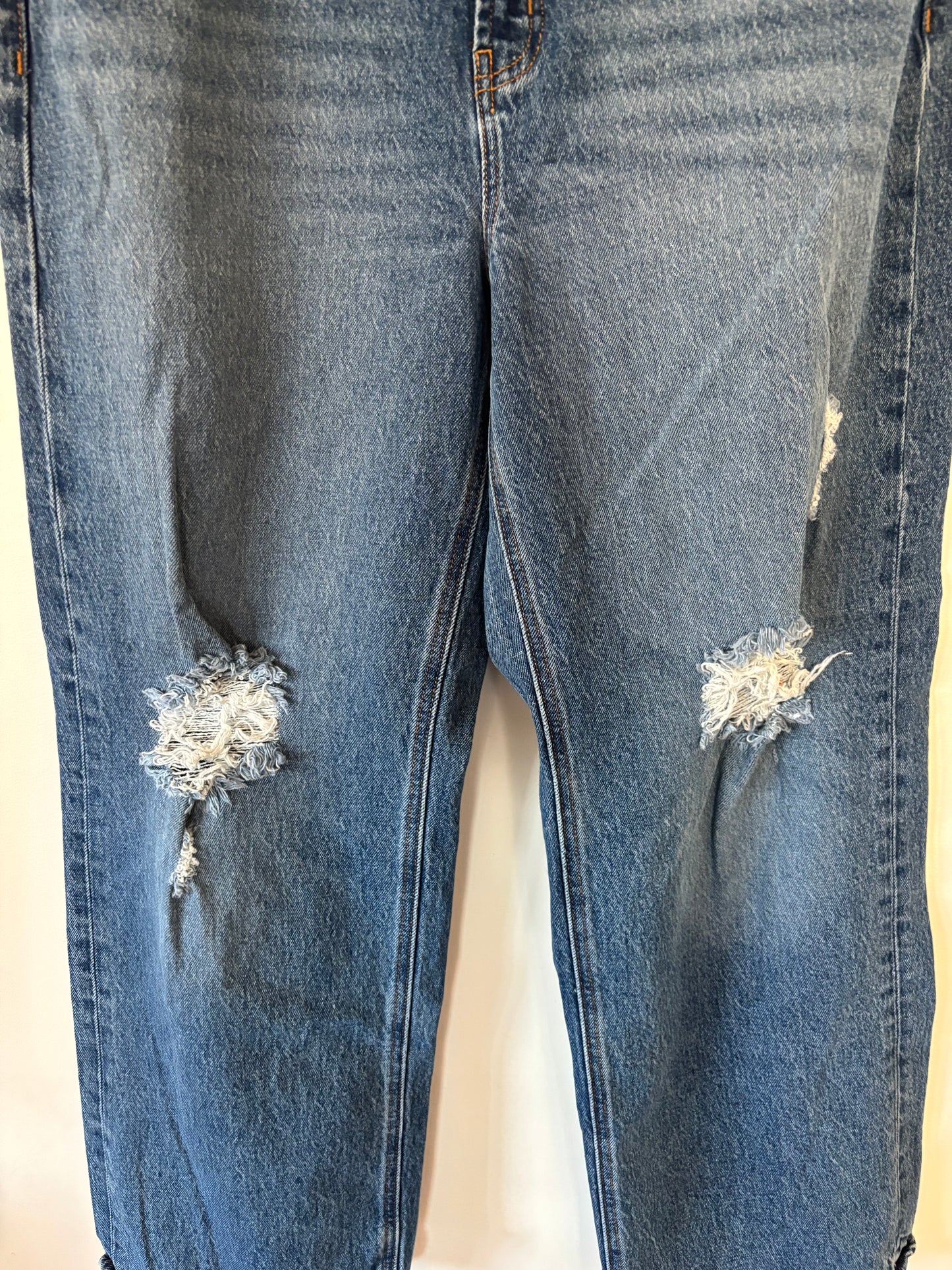 Old Navy Sky-High Wide leg (med blue, lightly distressed) | Size 14 (N03N18)