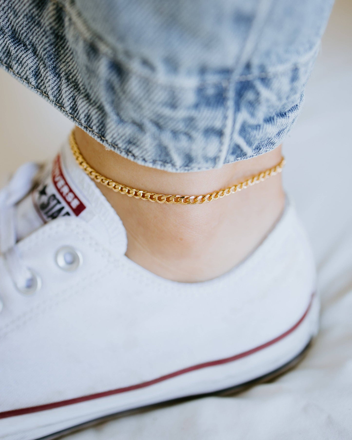 Sydney Rose Co: Gold Curb Chain Anklet 18K Filled Summer Staple
