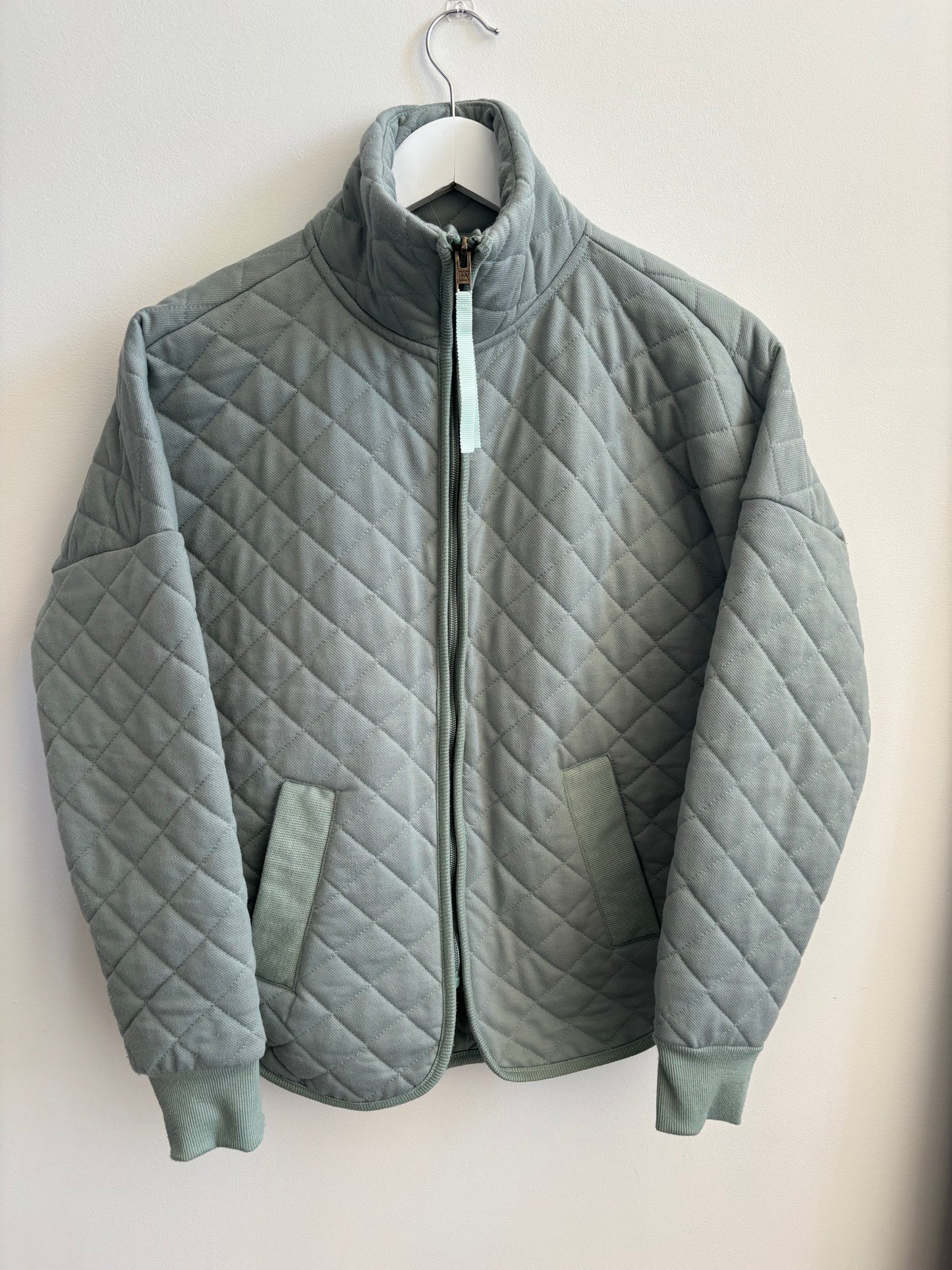 Outdoor Supply Company Quilted Jacket | Small (O57M10)