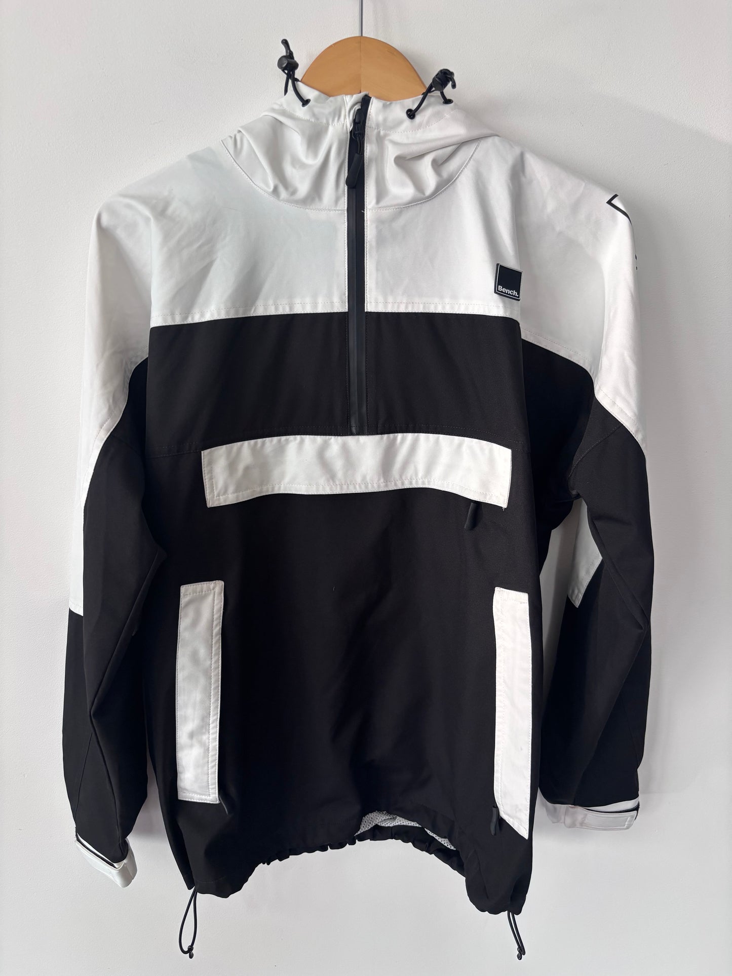 Bench 1/2 Zip Hooded Wind Breaker Jacket | Sz Medium
