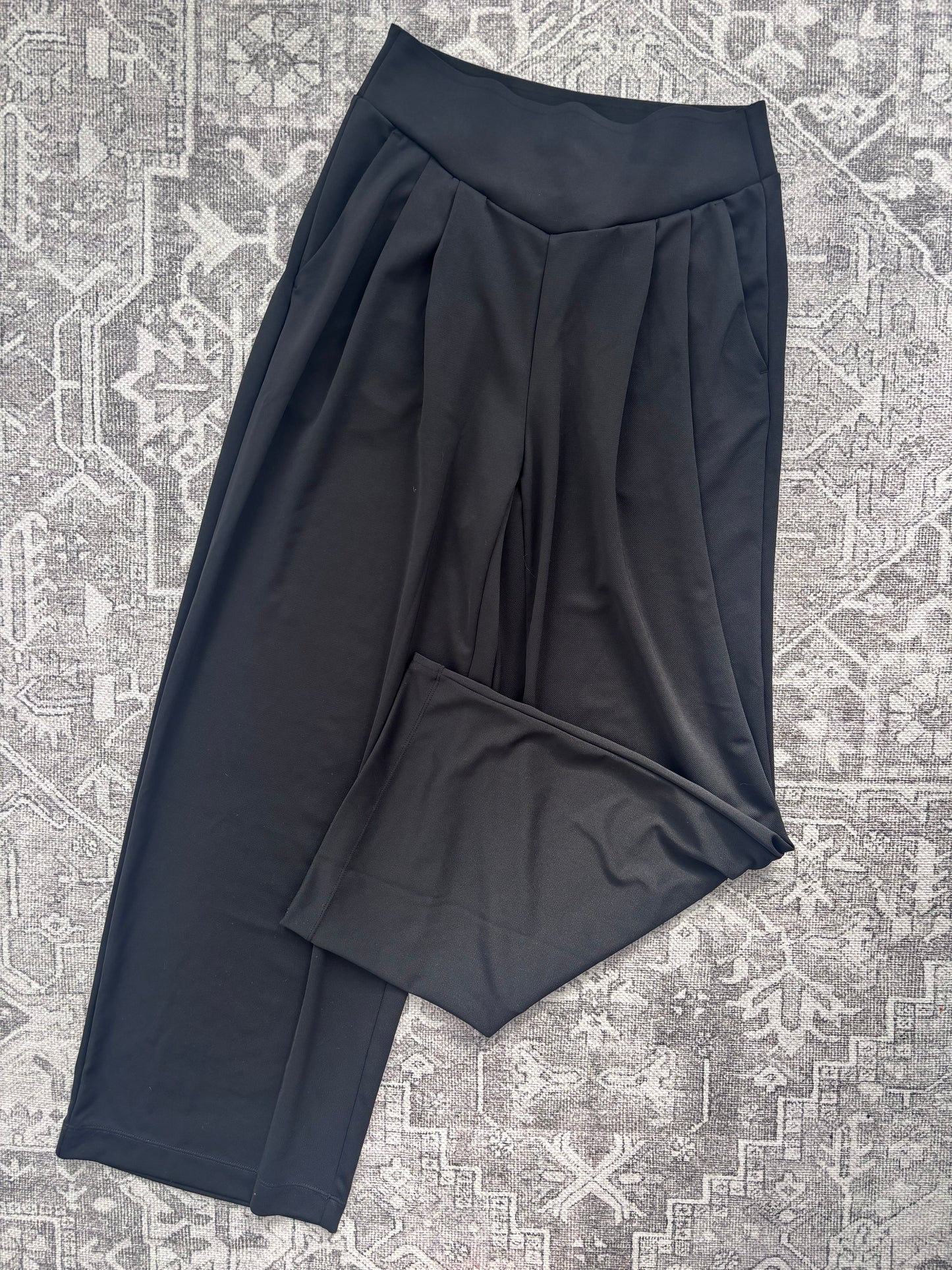 Halara Flex Pleated Wide Leg Pants NWT Black | Sz Medium