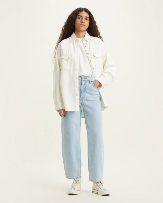 Levi's Balloon Denim in Lightwash | 29